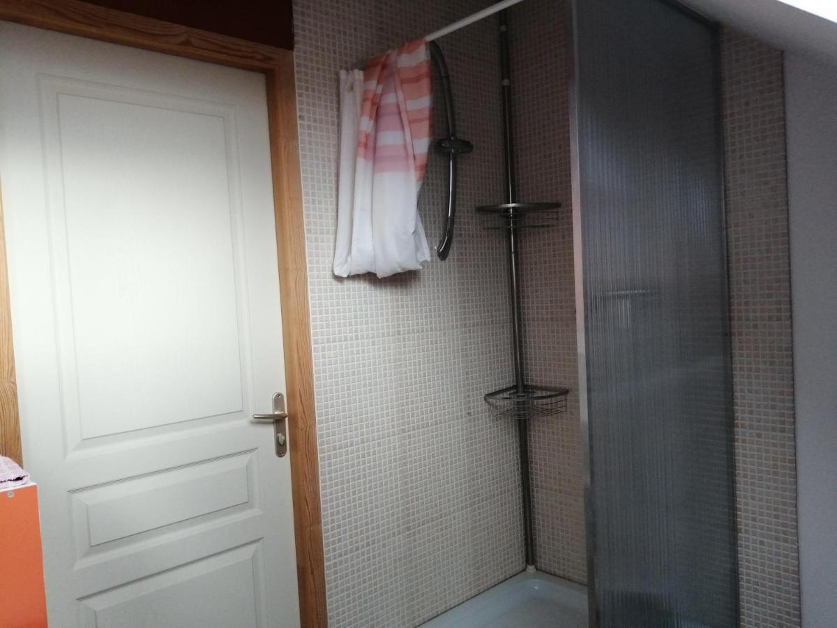 Gite Les Anes De Medeina Ingrannes Esterno foto
